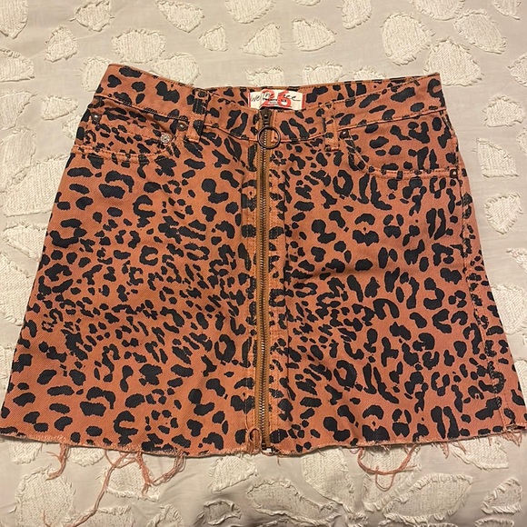 Free people denim cheetah print skirt - Picture 1 of 2